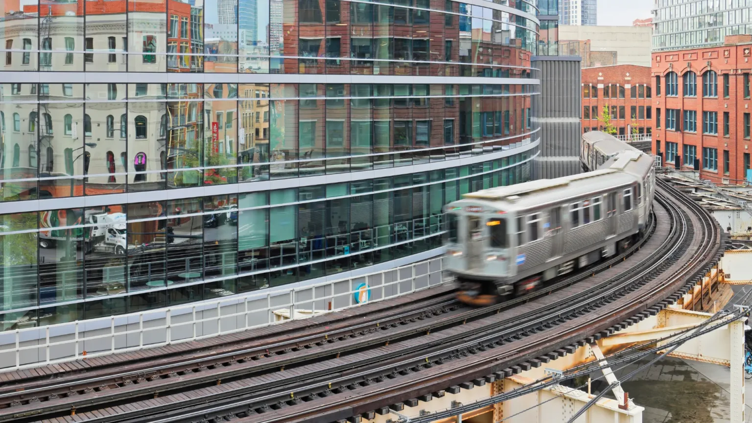 chicago L Train